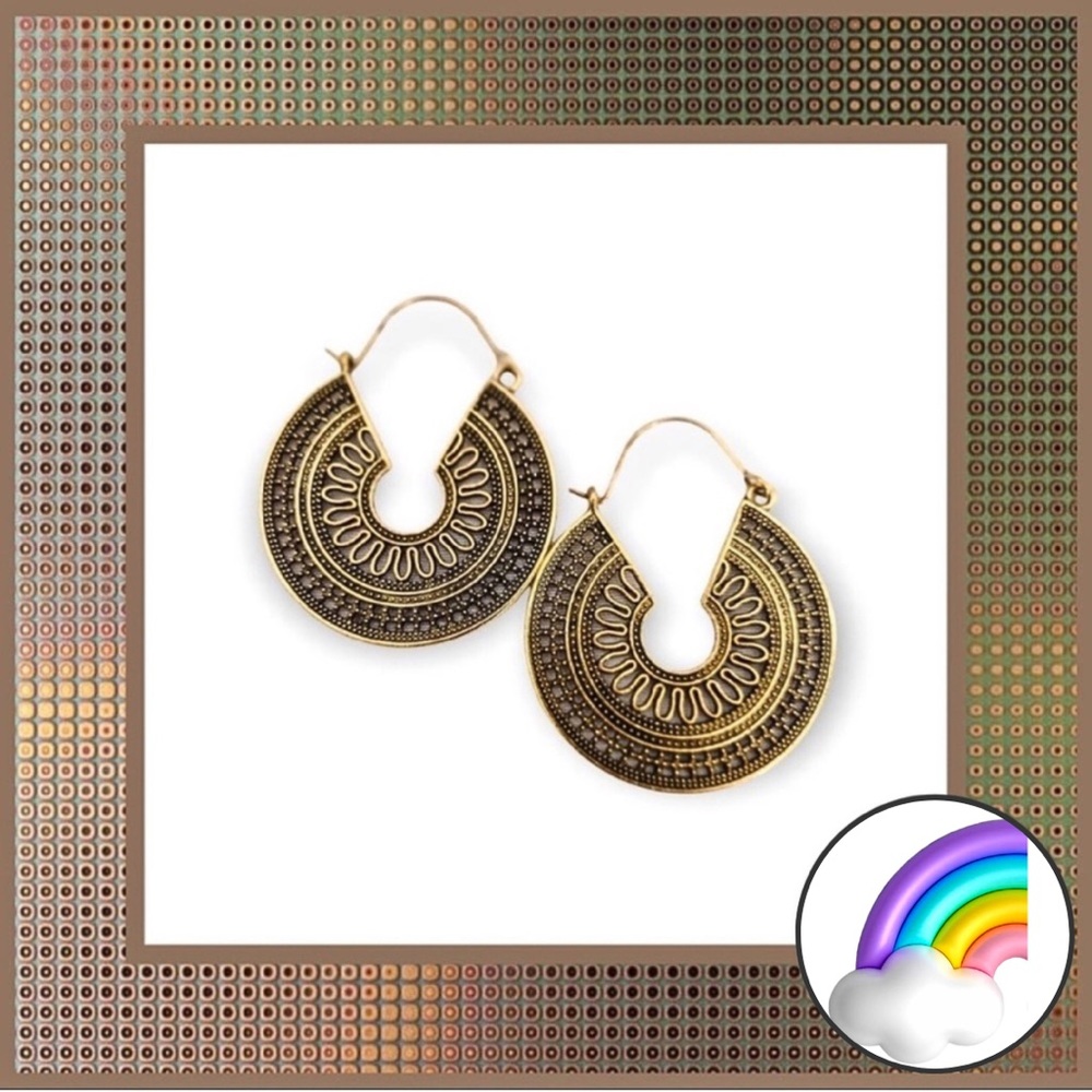 3/$24 - Bohemian Dangle Earring Set